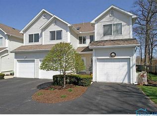 2631 W Village Dr, Toledo, OH 43614