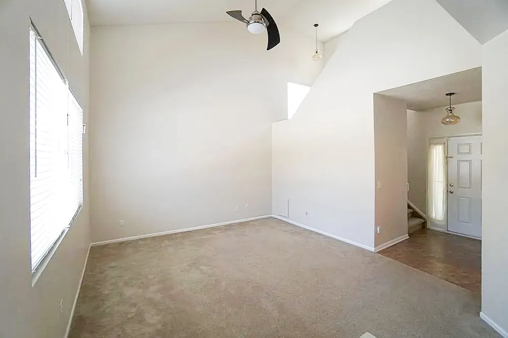 10489 Tracewood Cir — Photo 2