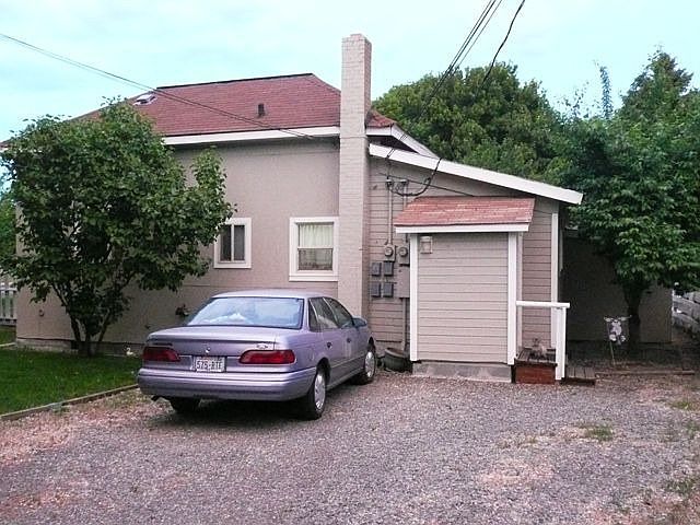 506 Driveway