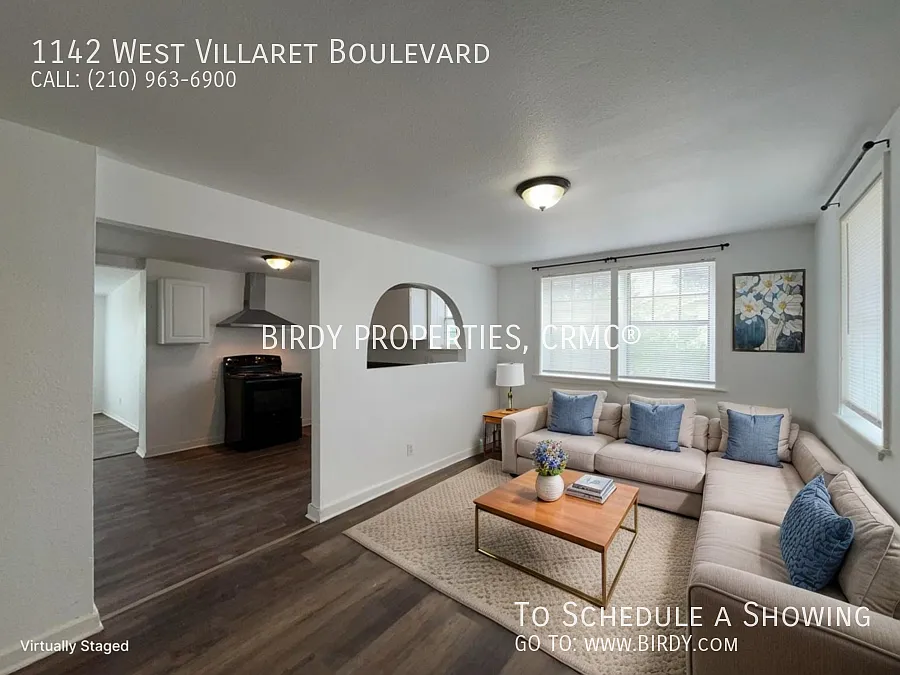 "Charming 3-Bed Home at 1142 West Villaret Blvd in San Antonio - Cozy Living with 1199 Sq Ft!" — Photo 2