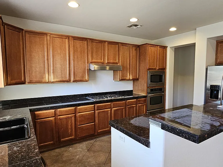 3989 E Hummingbird Ln — Photo 10
