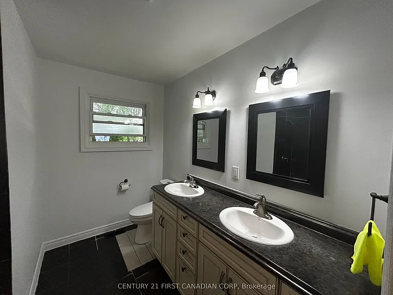 699 Huron St #A — Photo 29