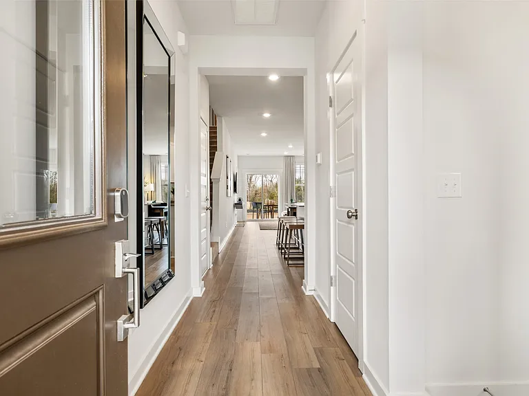 420 Alcott Way — Photo 4