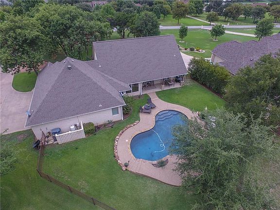 2nd image of 1920 Green Wing Dr