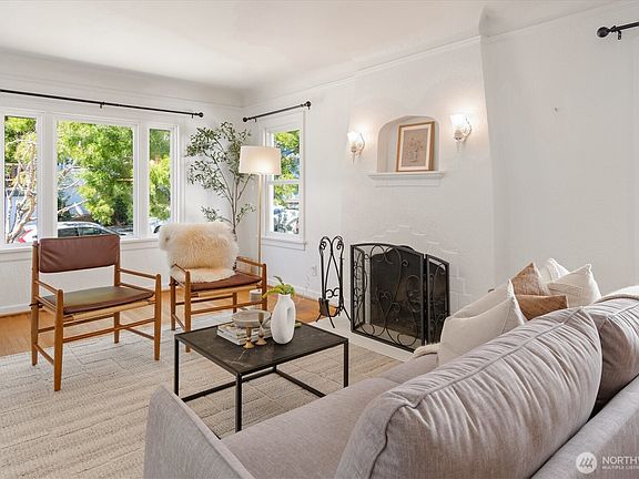 4th image of 8036 9th Avenue NW