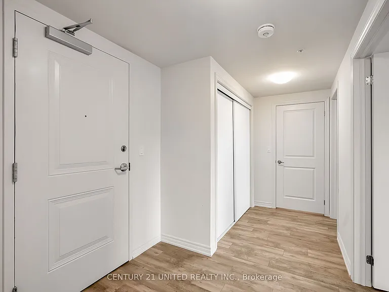 82 Munroe St #102 — Photo 15