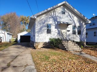 1369 Chicago St, Green Bay, WI 54301