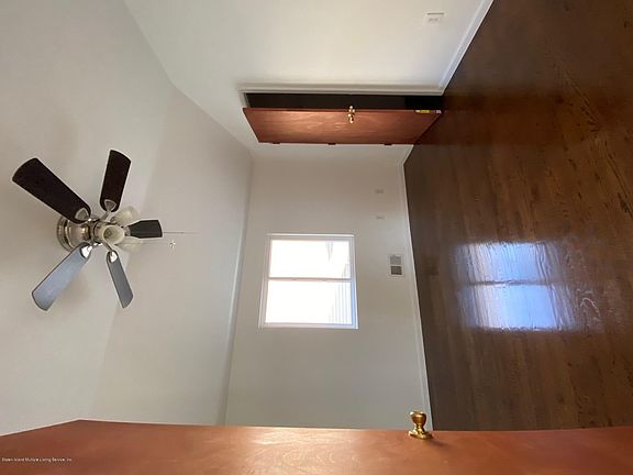 5th image of 23 Nunzie Ct