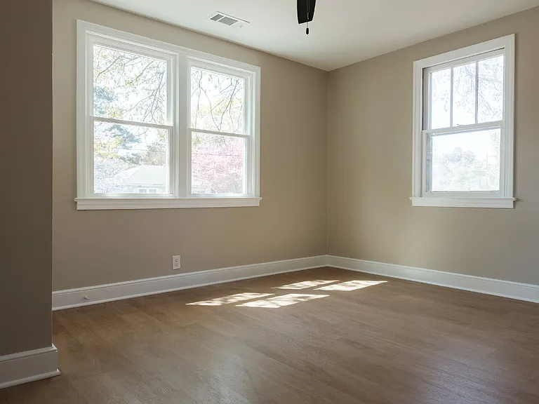 332 Guilford St — Photo 14