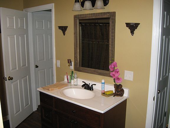 Guest bathroom