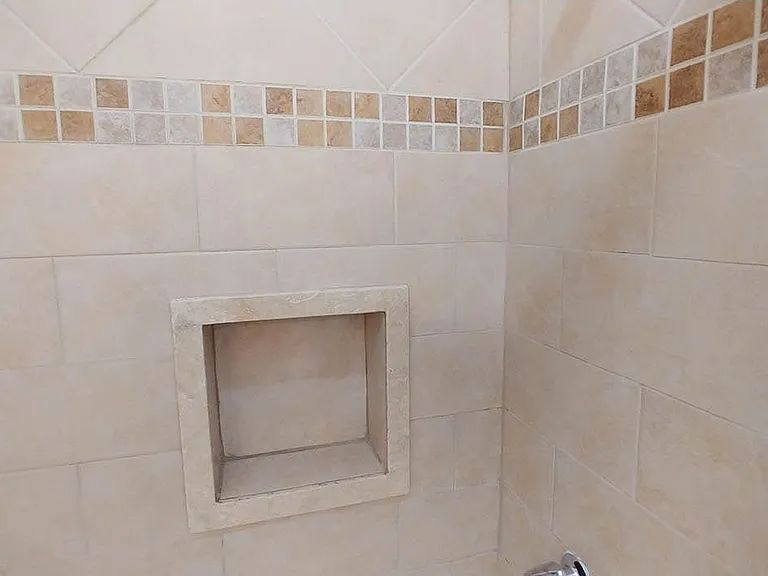 Five Star Suites — Photo 220