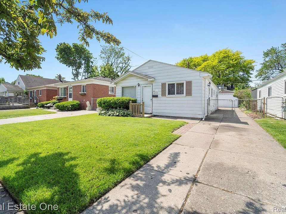 1st image of 1423 Reo Ave