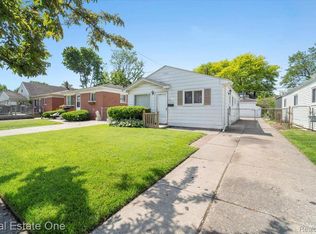 1423 Reo Ave, Lincoln Park, MI 48146