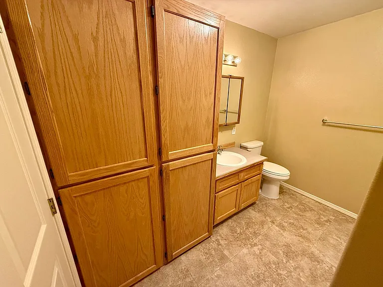 1308 Burrell Ave #1 — Photo 15