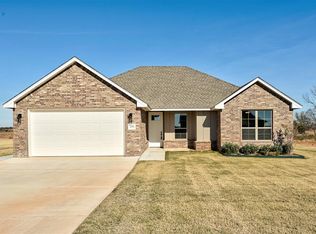 2090 Cash Ct, Blanchard, OK 73010
