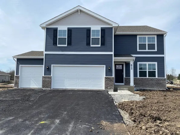 612 Petry St, Hebron, IN 46341