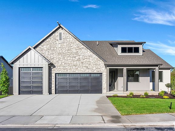 2nd image of 1749 N Siena Cir