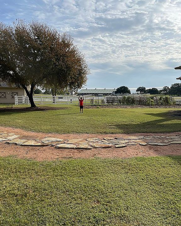 2nd image of 347 Heritage Loop
