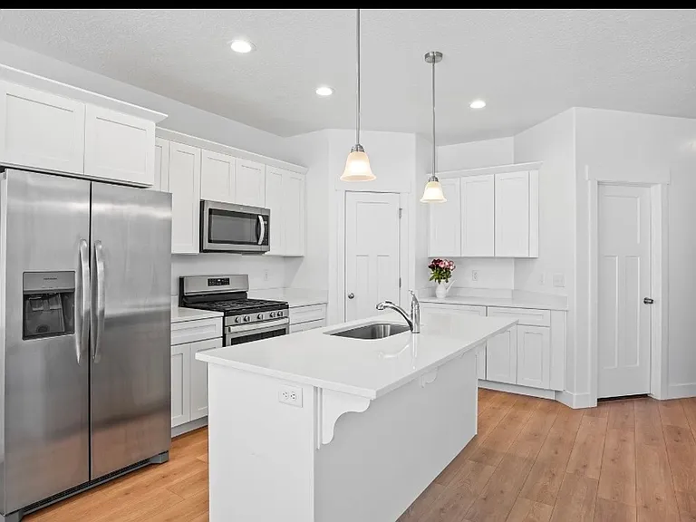 3988 W 1650 N — Photo 10