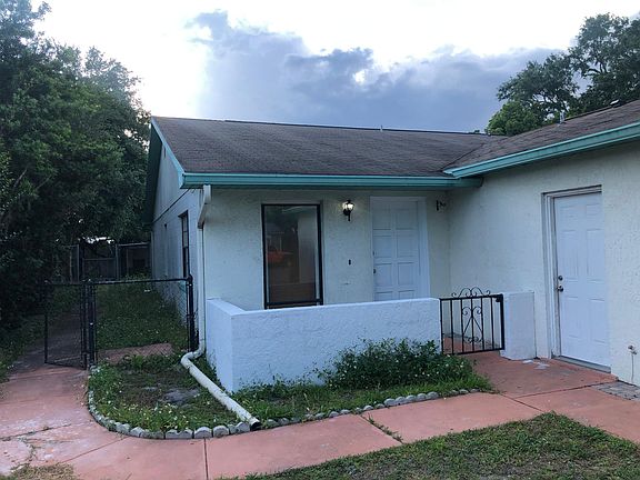 Backyard Entrance/Patio/Entrance