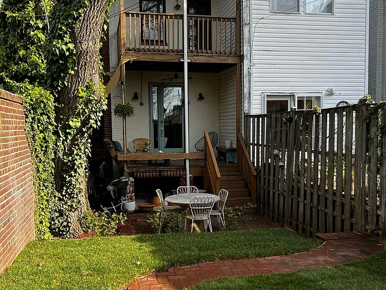 1720 Euclid St NW #B — Photo 6