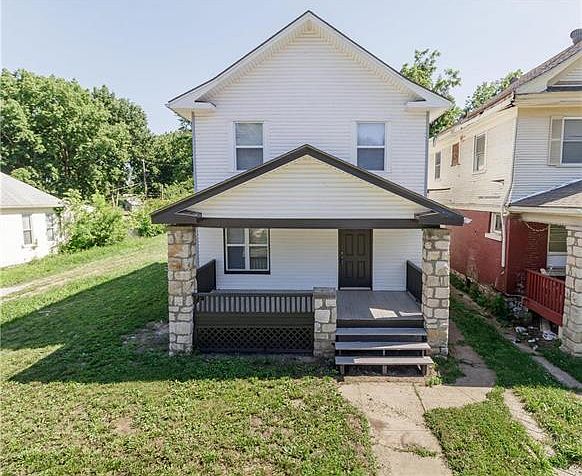 1st image of 4623 E 9th St