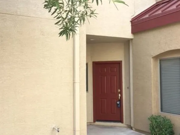 1015 S VAL VISTA Drive #8, Mesa, AZ 85204