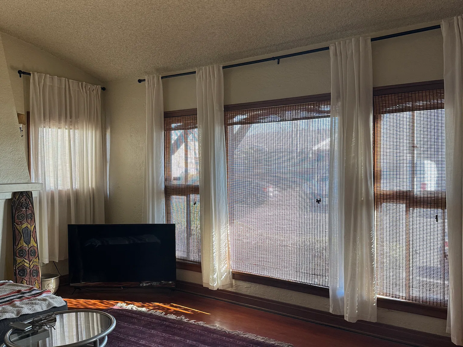 2 bed, 800 sqft, $3,600 — Photo 3