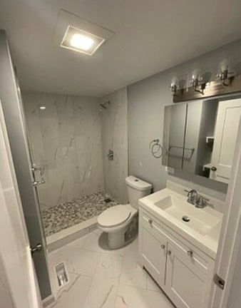 4th image of 31-33 Raymond Ave #2A