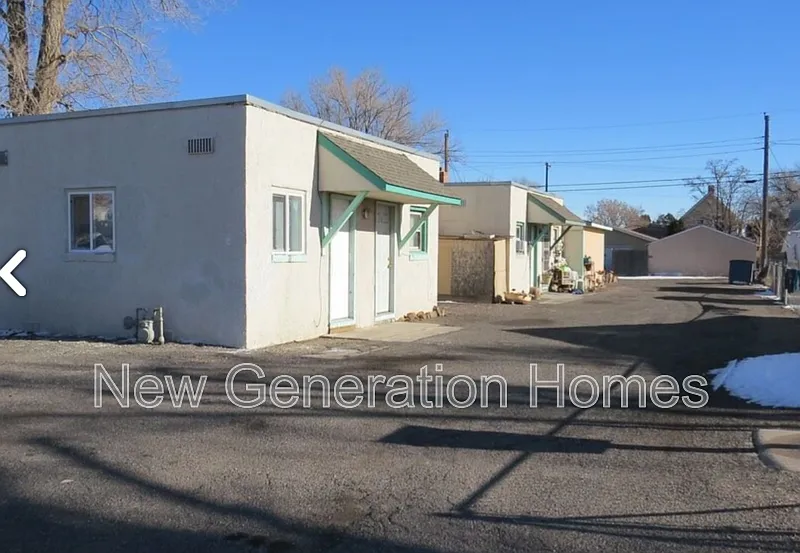 Studio, 1.0 bath, 396 sqft, $500 — Photo 3