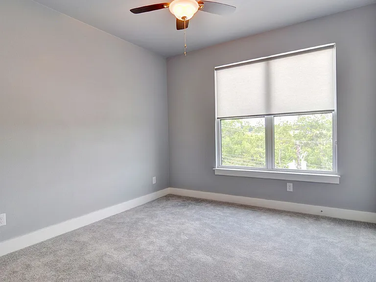 2822 Forest Park Blvd — Photo 64
