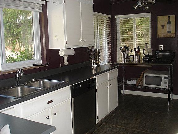 stainless appliances stay
