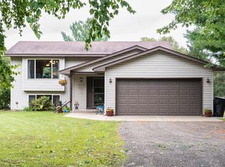 6211 374th St, North Branch, MN 55056