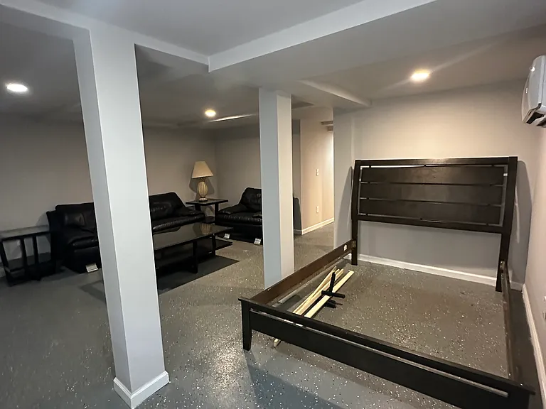 2032 Juanita St #2032B — Photo 10