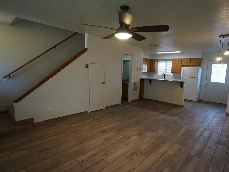 1749 W 950 N #15 — Photo 2