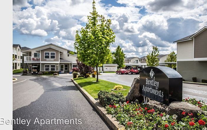 2nd image of 1715 S Hayford Rd #4429880