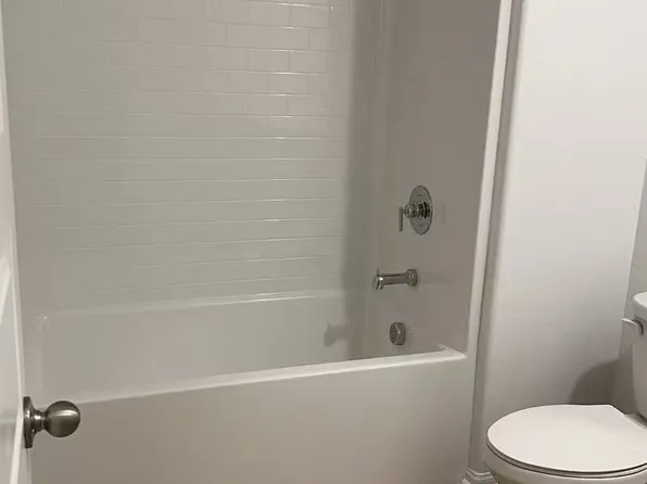 219 Aurora Ln, Pomona, CA 91767