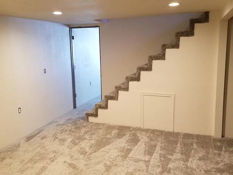 122 W Amherst Ct — Photo 13