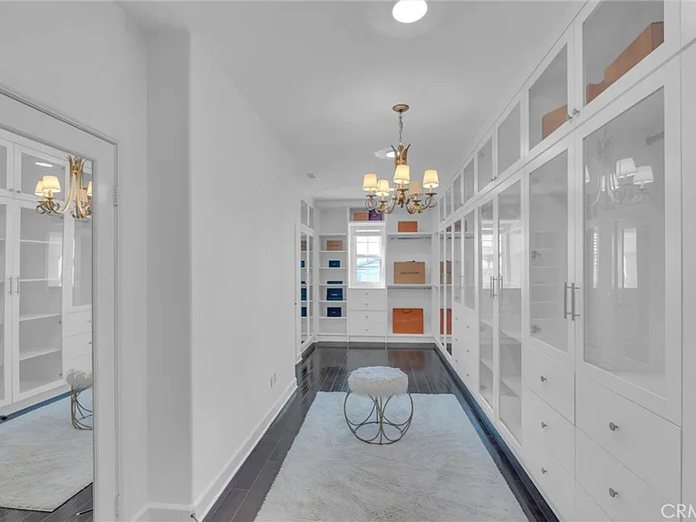 510 E Viewcrest Dr — Photo 43