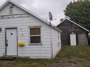 305 N 2nd St, Osburn, ID 83849