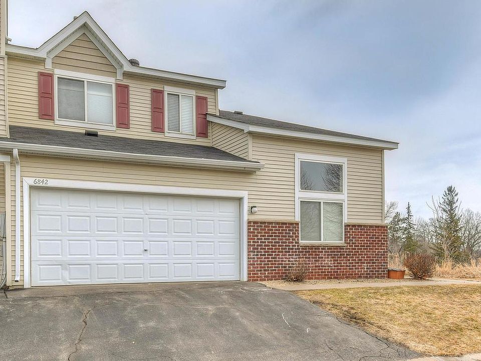 1st image of 6842 Meadow Grass Ln S