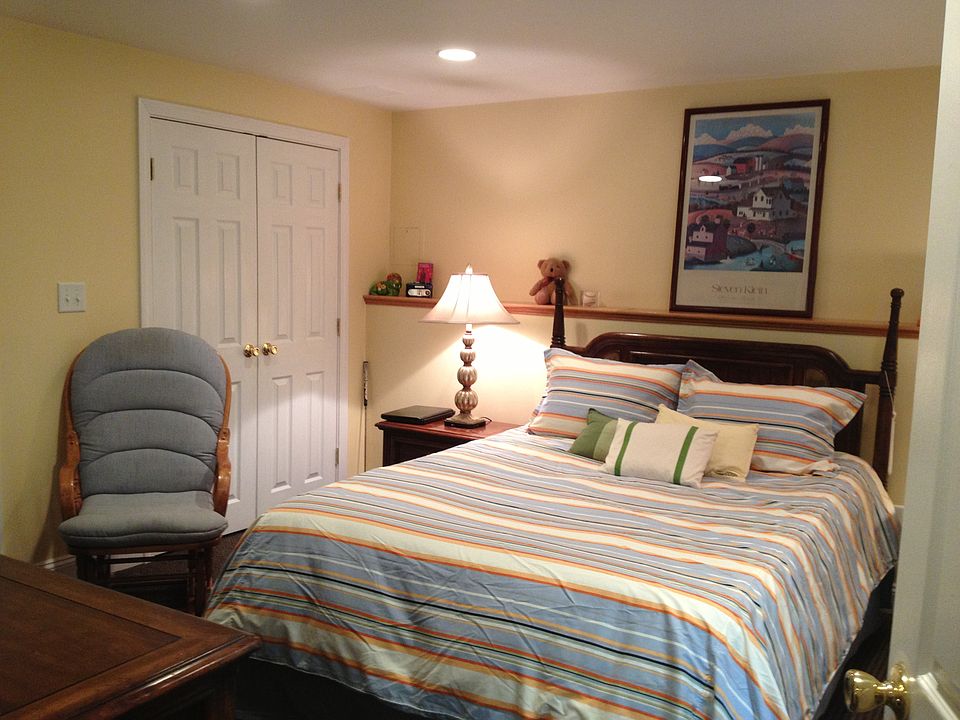 Furnished bedroom