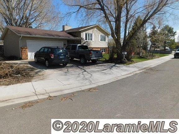 4th image of 1561 Coughlin St