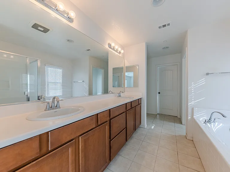 9658 Harvest Vista Dr — Photo 24