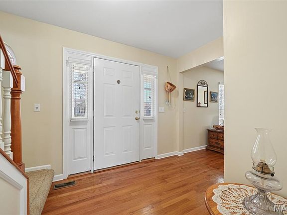 3rd image of 6099 Timber Hollow Ln