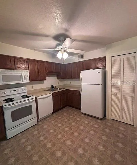 5301 White Cliff Ln #1004 — Photo 10
