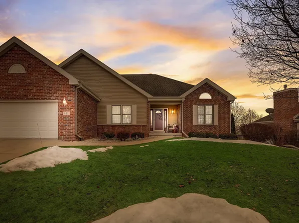 151 E Reynolds St, Cottage Grove, WI 53527