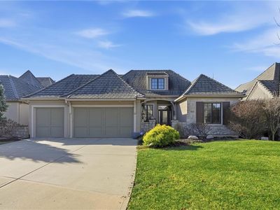 13916 Nicklaus Dr, Overland Park, KS, 66223