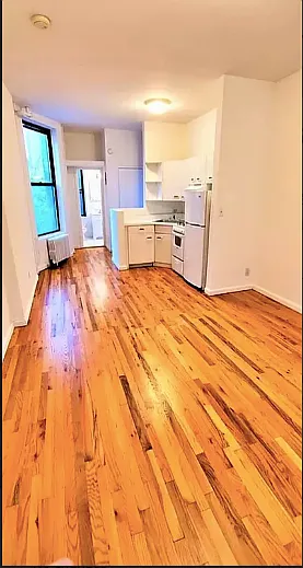 247 E 62nd St #15 — Photo 2