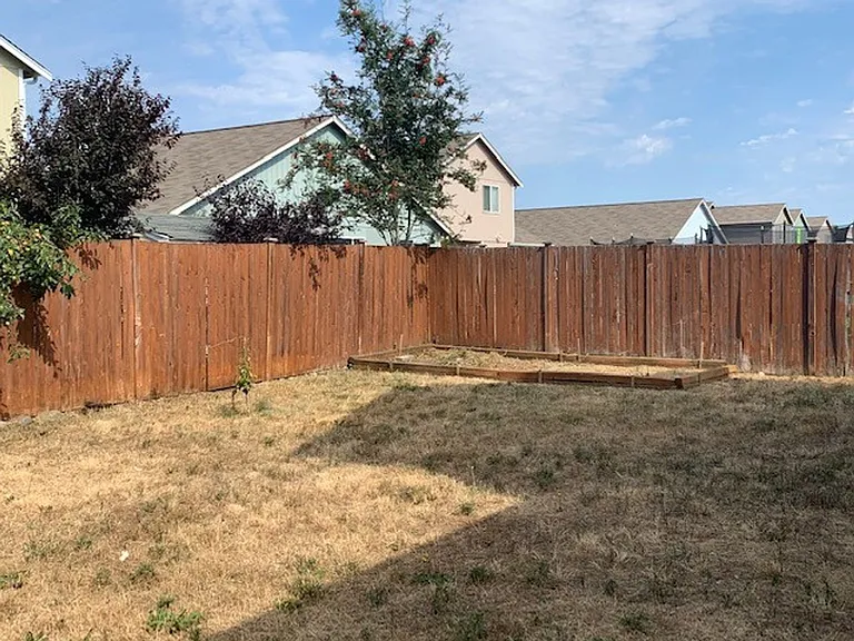 9952 Greenleaf Loop SE — Photo 9